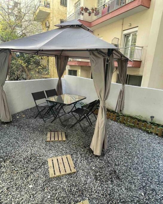 Family With Private Yard Next To Agios Dimitrios Church Appartement Thessaloniki